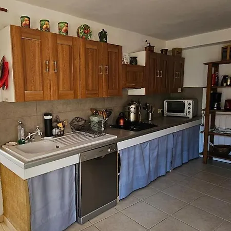 Se Ressourcer Au Coeur Des Oliviers Piscine Calme Assure Feriehus Saint-Privat (Herault)