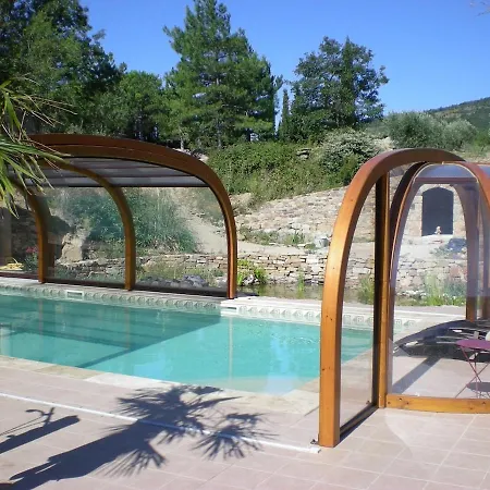 Se Ressourcer Au Coeur Des Oliviers Piscine Calme Assure